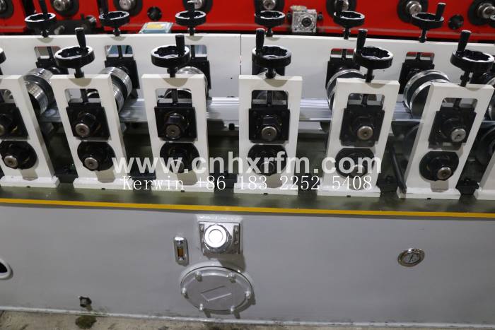 m&aacute;quina de perfil