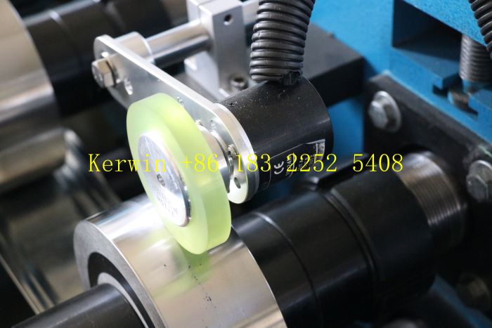 m&aacute;quina de fabricar perfil steel frame C