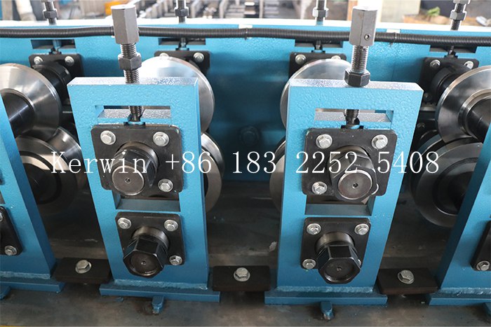 Perfiladora para Drywall Perfil U