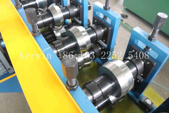 M&aacute;quina para hacer angulos de carton