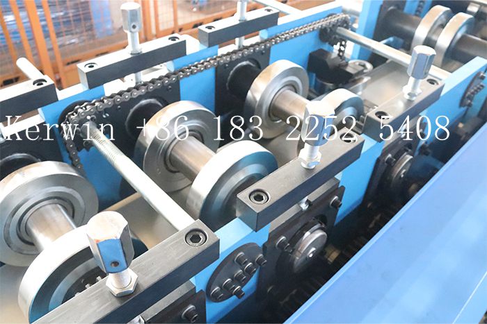 quina formadora de rollos de correas C