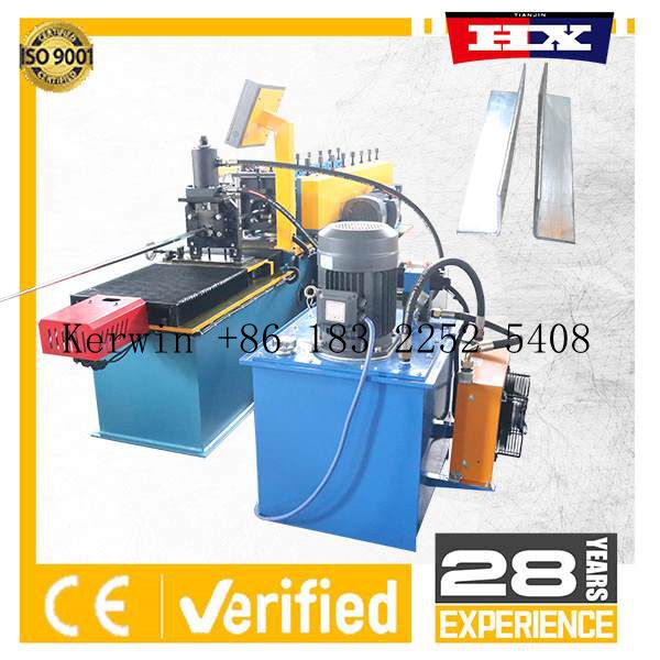 Angle steel roll forming machine