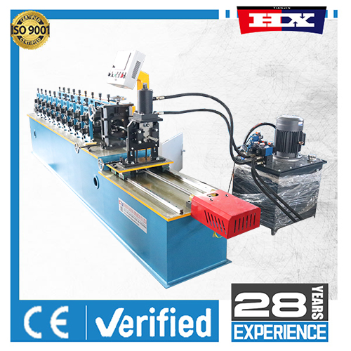 Máquina metallperfil