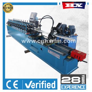 Máquina perfiladeira de perfill c